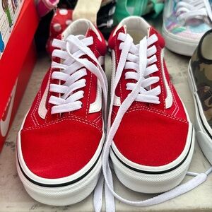 Vans size W6.5 M5